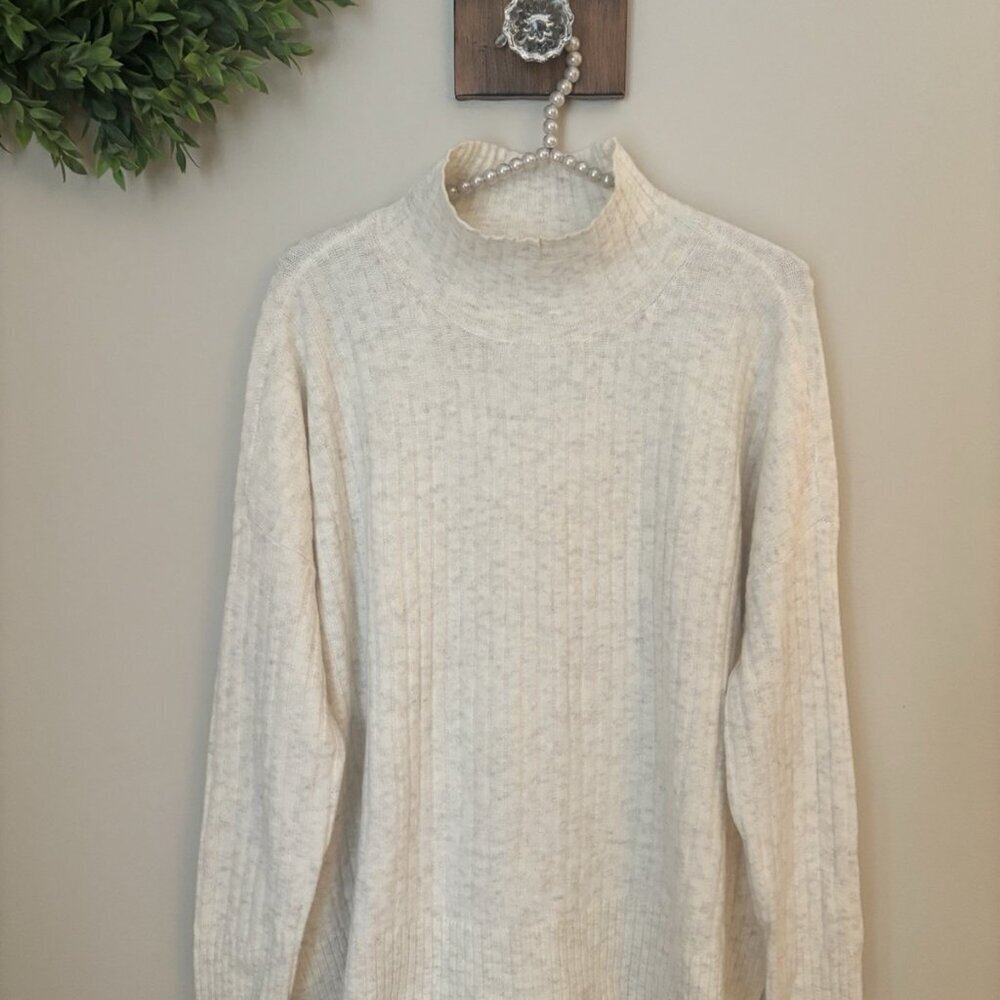 LOFT Womens Size Small Cream Mock Neck Sweater Ribbed Soft